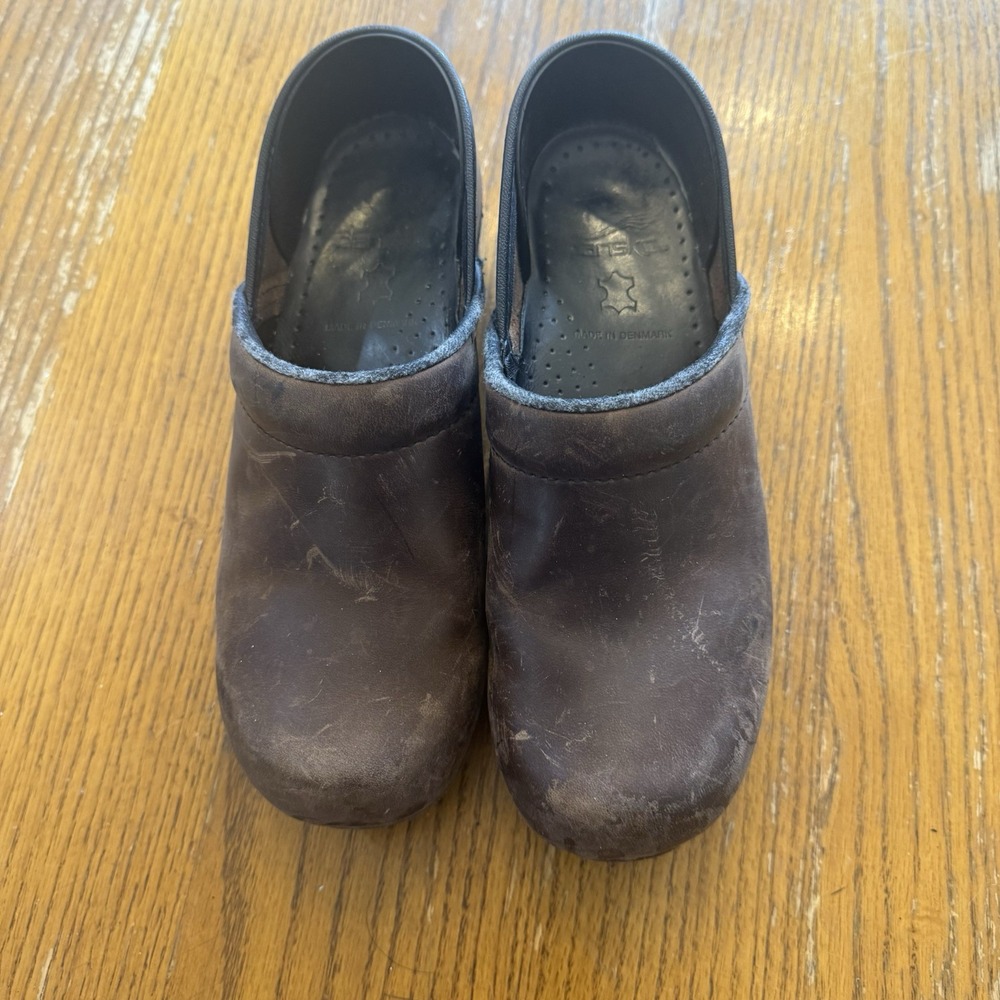 Dansko Professional Clogs Shoes Antique Brown Oiled Leather Size 38